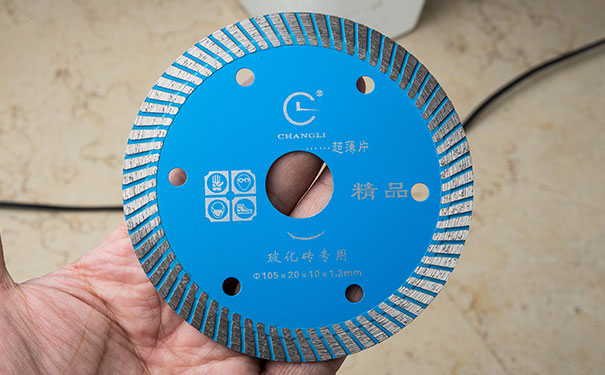 為什么要用超薄金剛石鋸片 有那些好處？